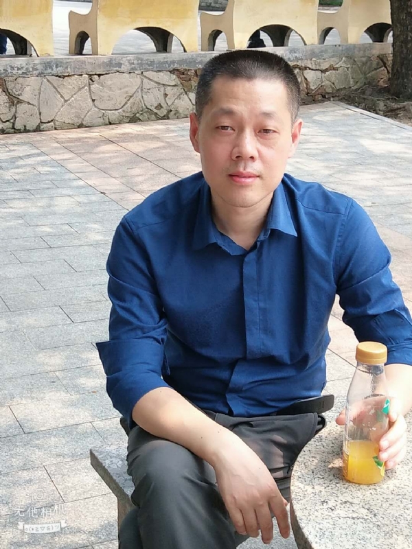 stanley的第一张照片--广州闪婚服务中心