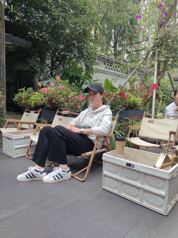 suki的第一张照片--广州闪婚服务中心