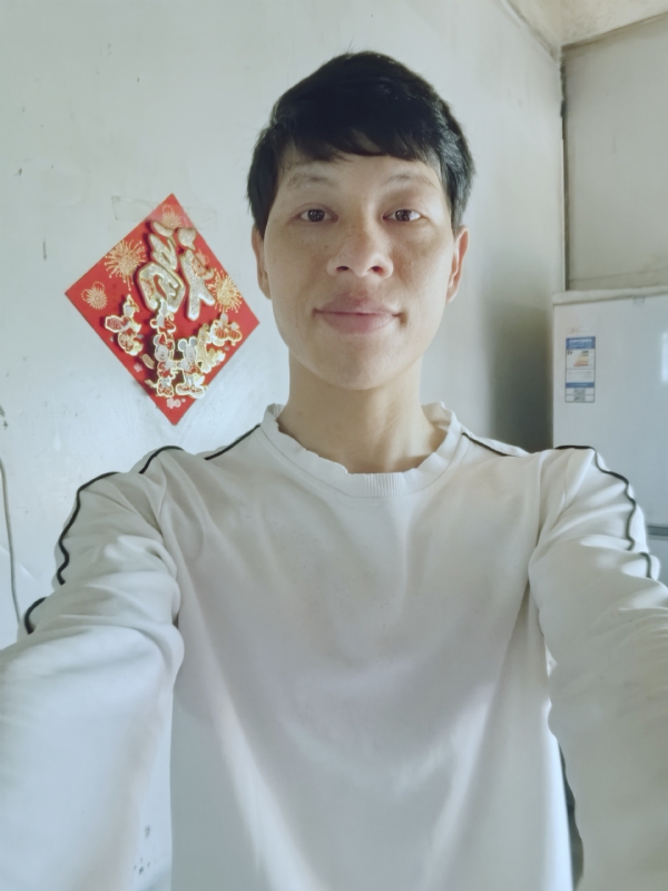 夏风微凉的第一张照片--广州闪婚服务中心