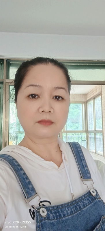 小巧玲珑的第一张照片--广州闪婚服务中心